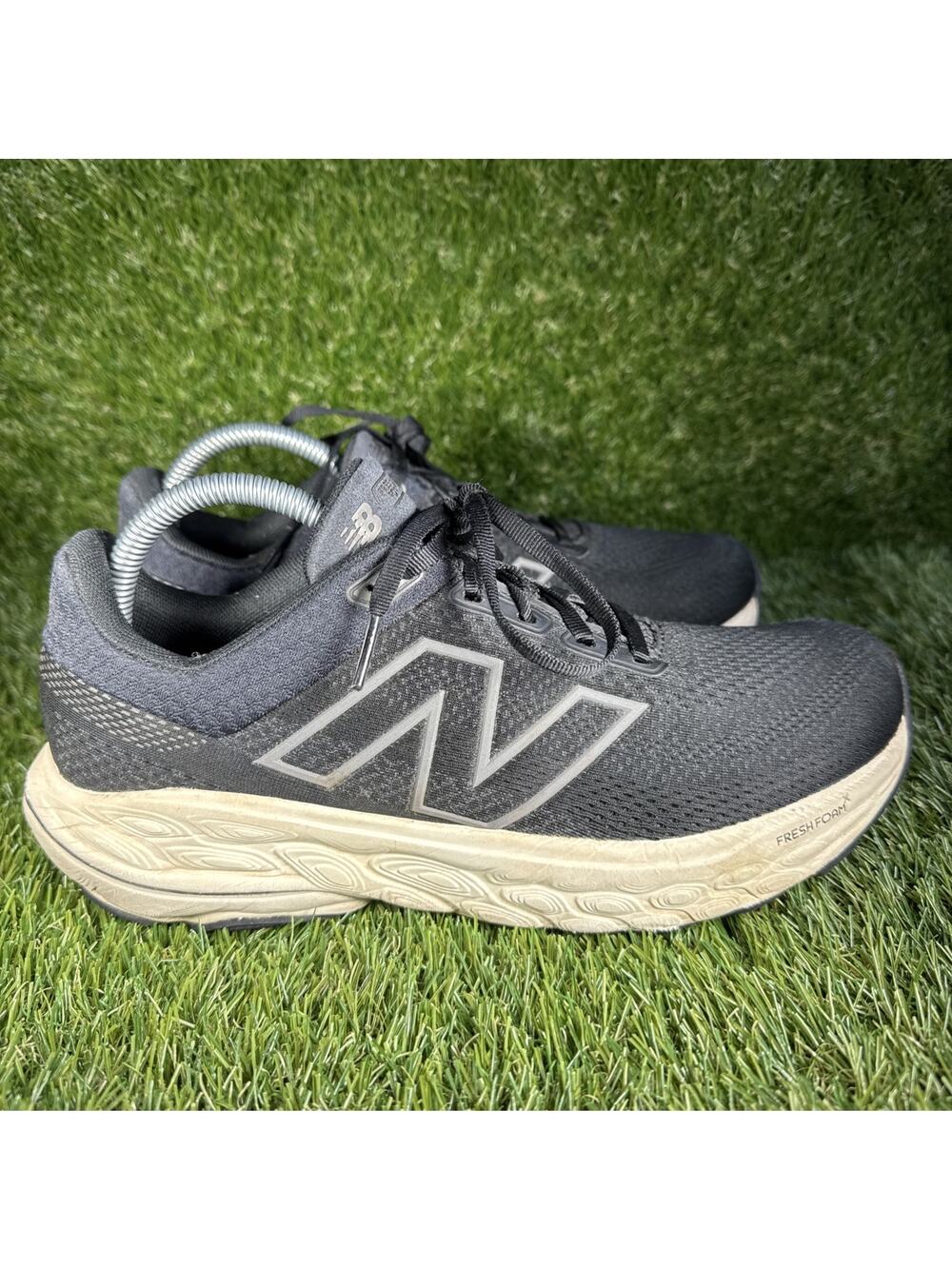 New Balance Fresh Foam X 860v14 Shoes Womens Size 9 Wide Black White Running